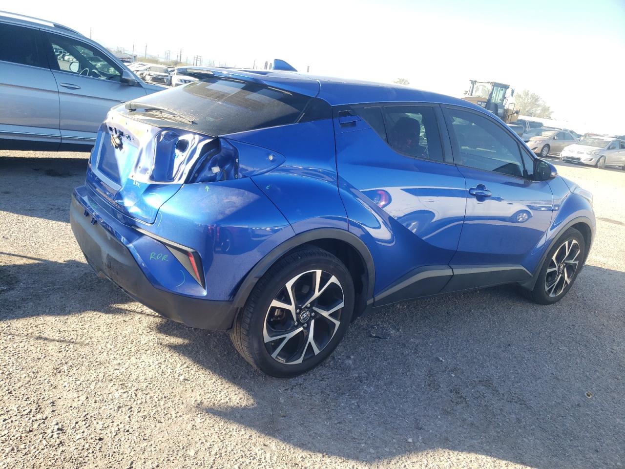 Obraz 3 z 2018 TOYOTA C-HR XLE 2018 z VIN NMTKHMBX1JR004462