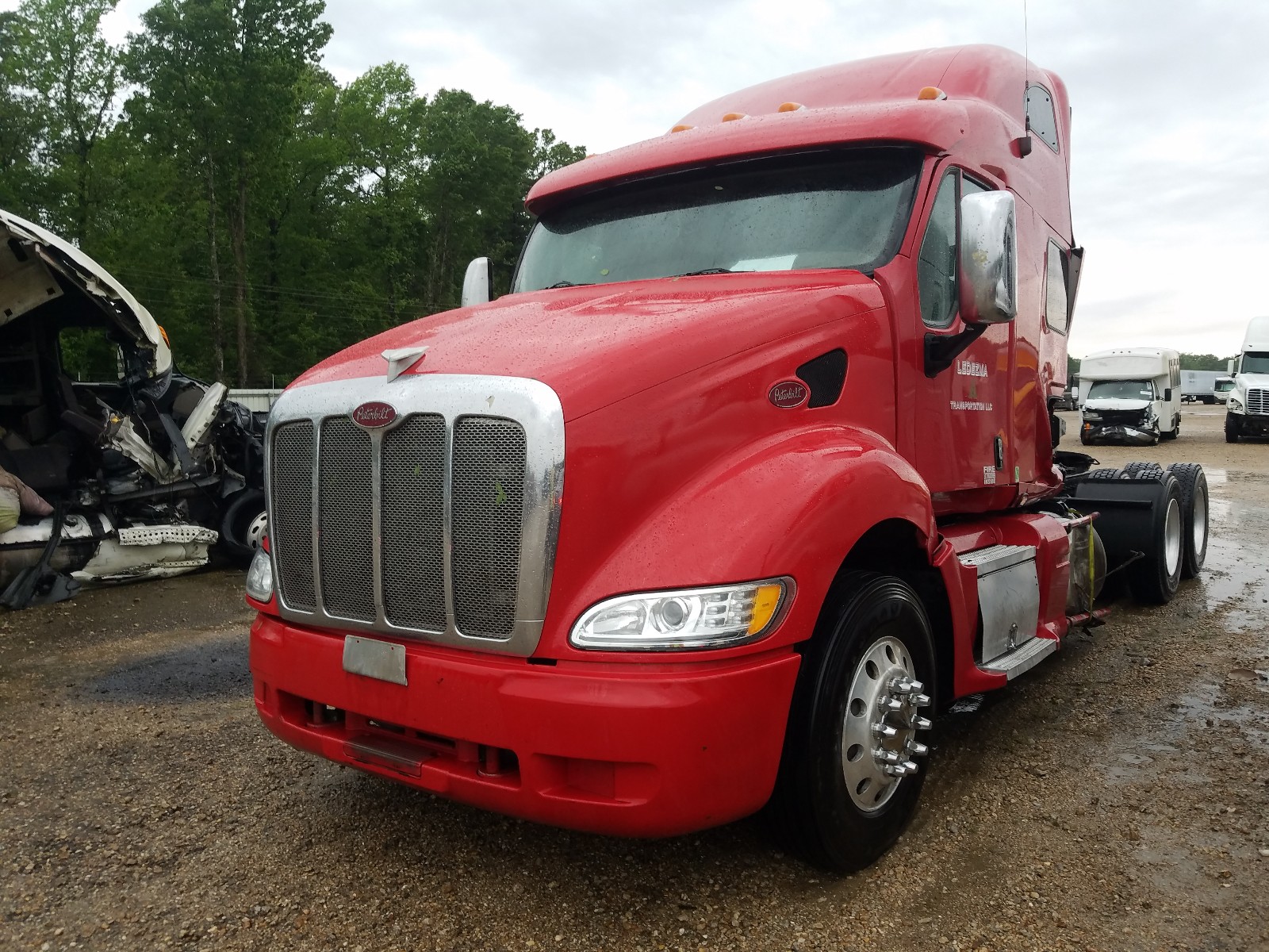 Image 2 of 2010 PETERBILT 387 2010 with VIN 1XP7D49X9AD794841