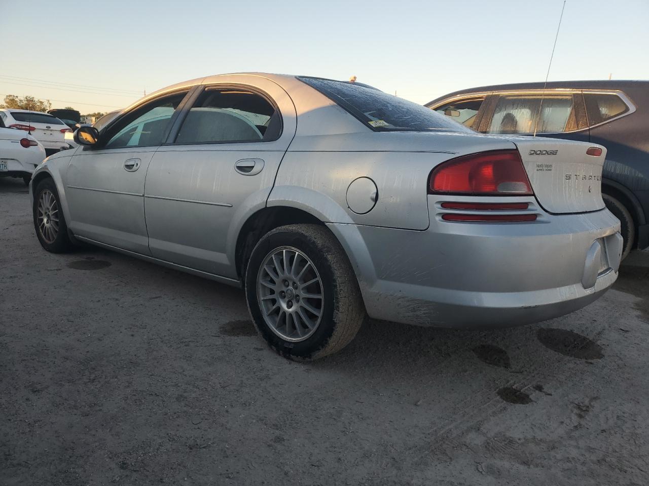 Obraz 2 z 2005 DODGE STRATUS SXT 2005 z VIN 1B3EL46X55N695757