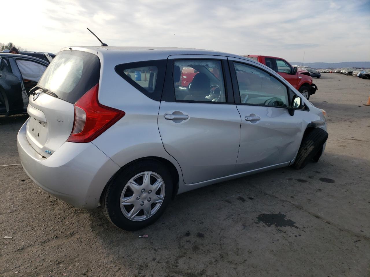 Изображение 3 2014 NISSAN VERSA NOTE S 2014 с VIN 3N1CE2CP5EL387564