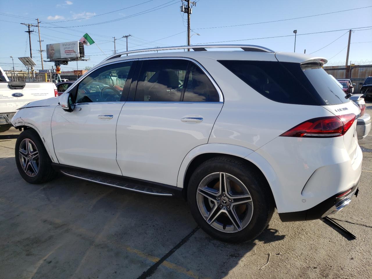 Image 2 of 2020 MERCEDES-BENZ GLE 350 2020 with VIN 4JGFB4JB8LA138195