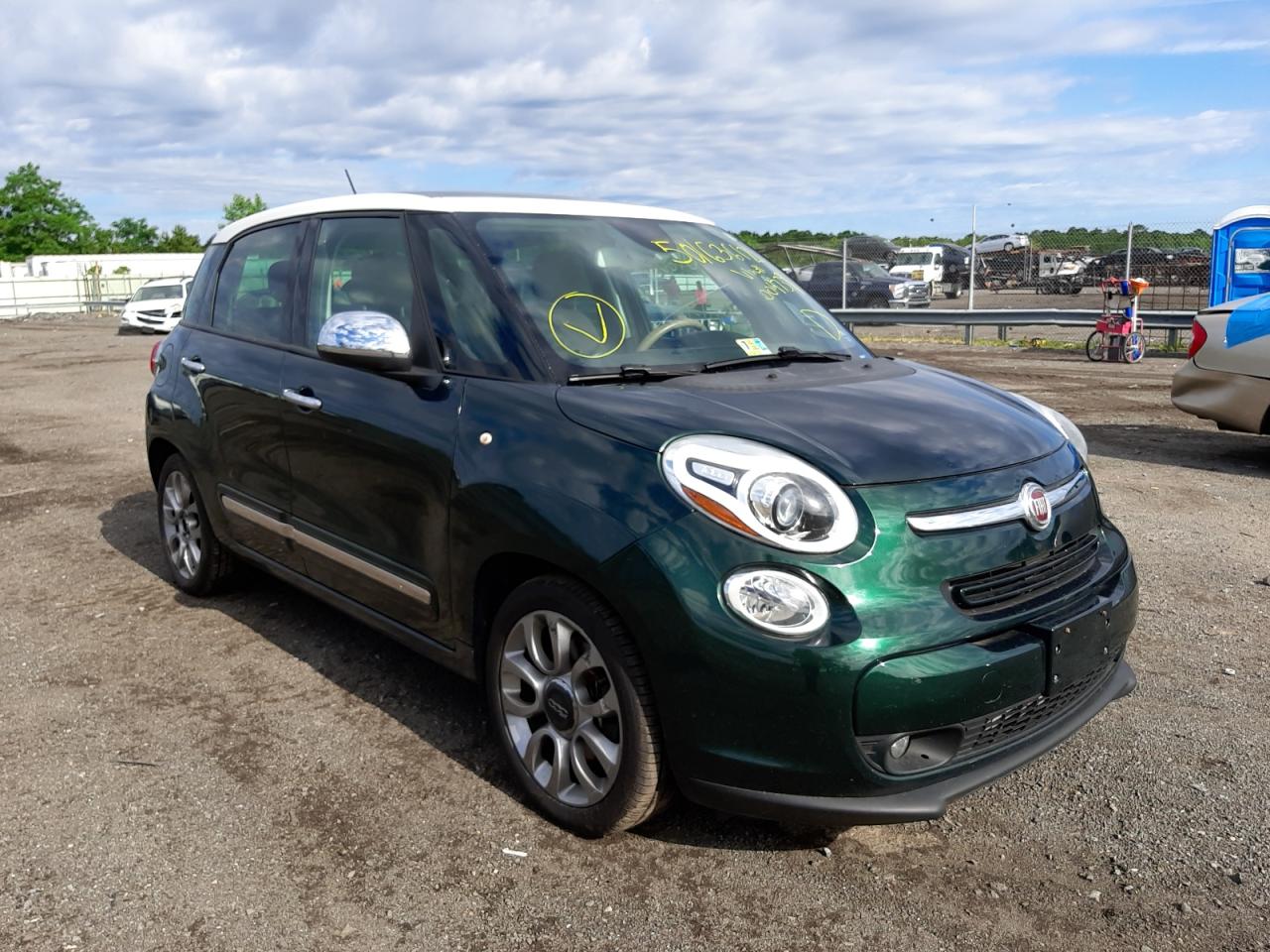 Image 1 of 2014 FIAT 500L LOUNGE 2014 with VIN ZFBCFACH6EZ004739
