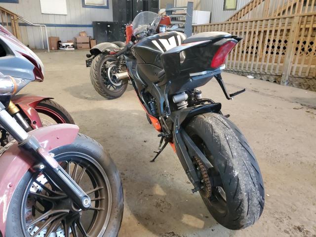 Obraz 3 z 2020 YAMAHA YZFR6  2020 z VIN JYARJ28E6LA005391