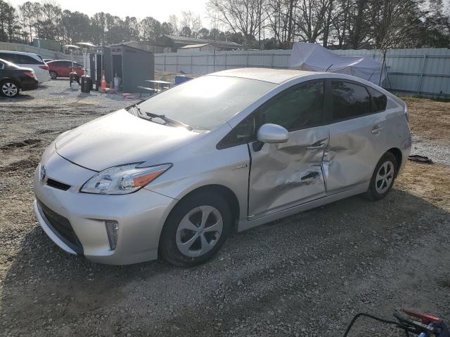 Image 1 of 2015 TOYOTA PRIUS  2015 with VIN JTDKN3DU8F0456524
