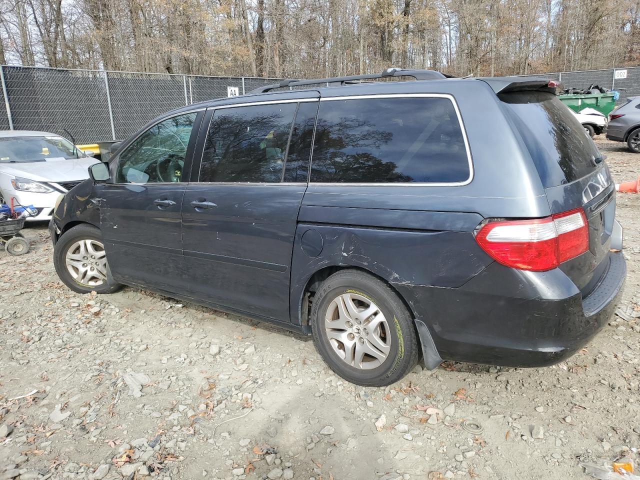 Obraz 2 z 2005 HONDA ODYSSEY EX 2005 z VIN 5FNRL38445B019487