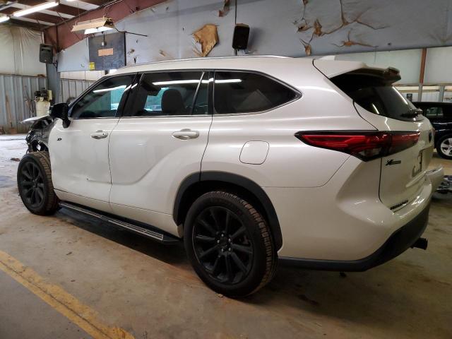 Obraz 2 z 2021 TOYOTA HIGHLANDER XLE 2021 z VIN 5TDGZRAH5MS533655