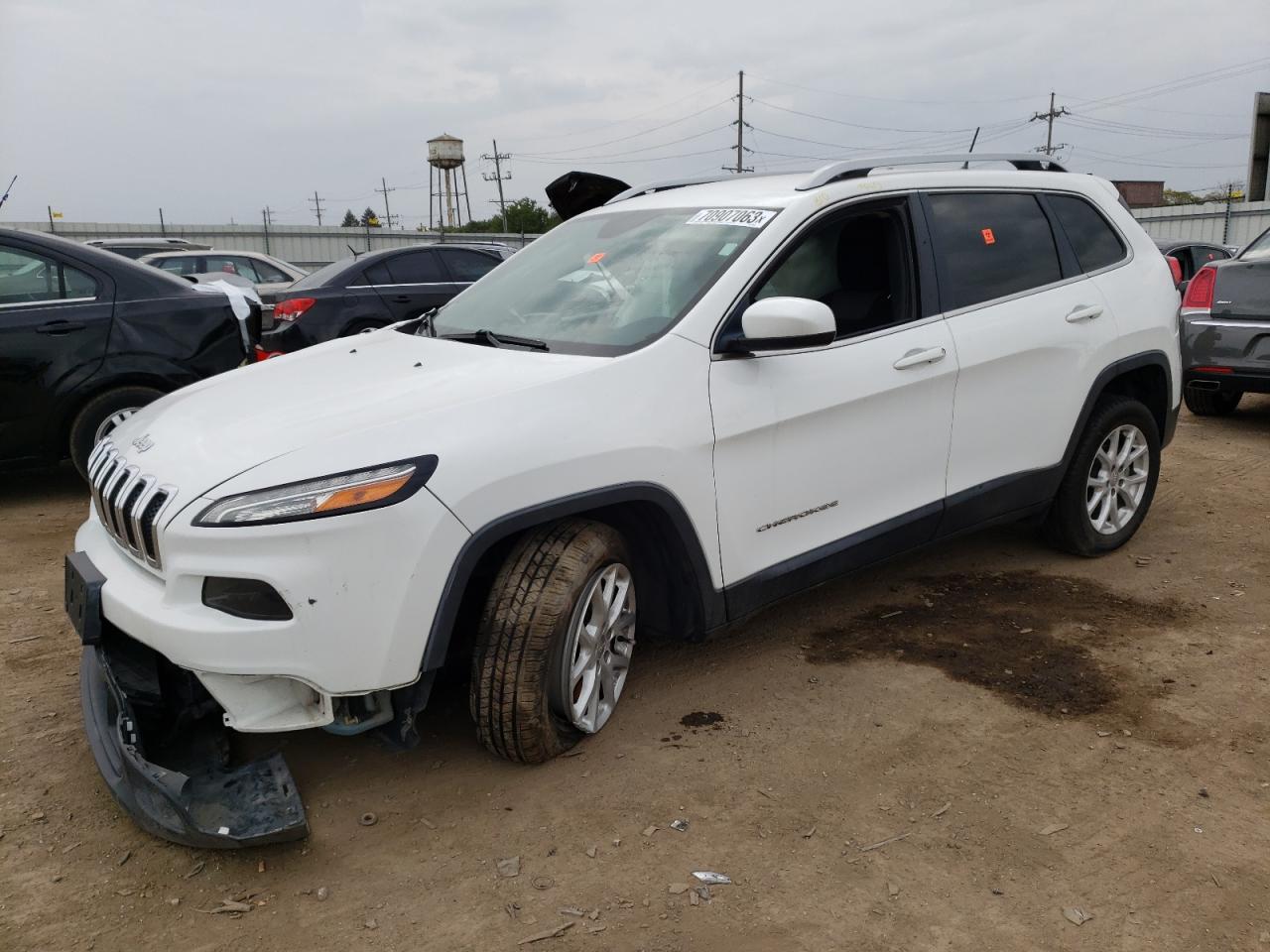 Obraz 1 z 2018 JEEP CHEROKEE LATITUDE 2018 z VIN 1C4PJLCB8JD538868