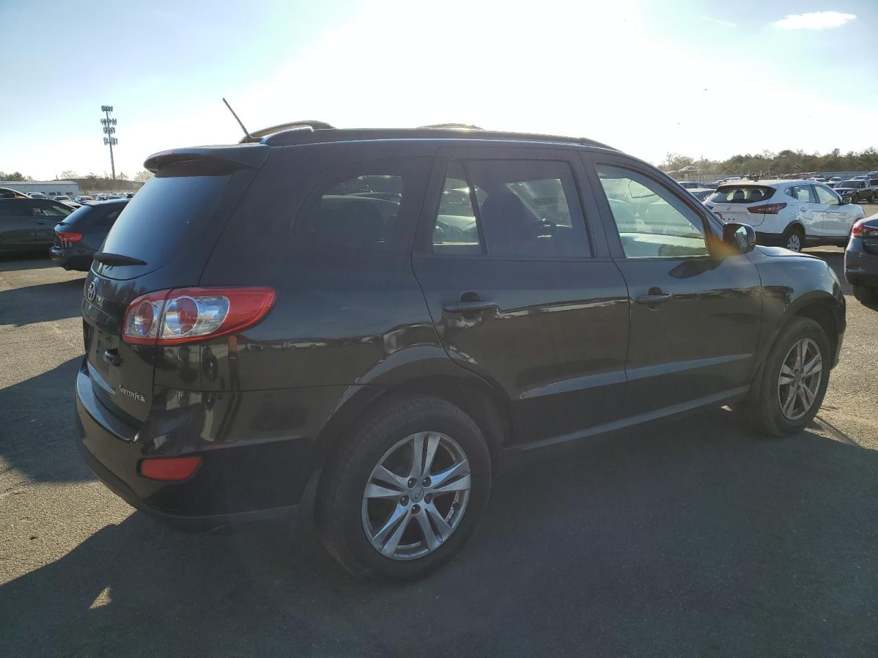 Изображение 3 2011 HYUNDAI SANTA FE SE 2011 с VIN 5XYZH4AG4BG089751