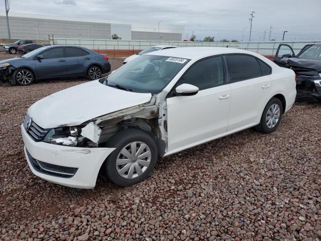 Image 1 of 2012 VOLKSWAGEN PASSAT S 2012 with VIN 1VWAP7A30CC071538