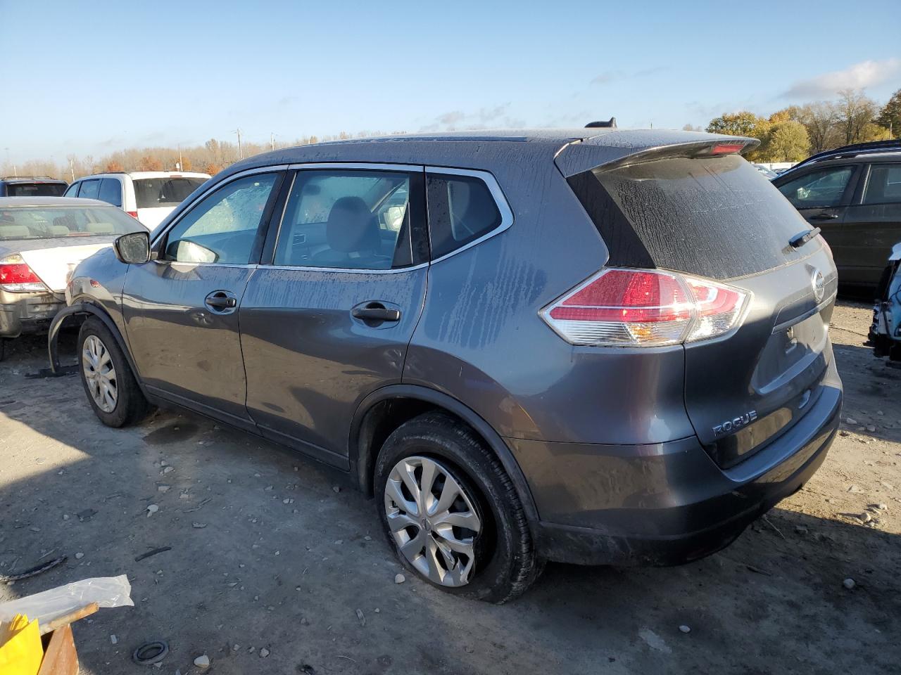 Obraz 2 z 2016 NISSAN ROGUE S 2016 z VIN KNMAT2MTXGP660205