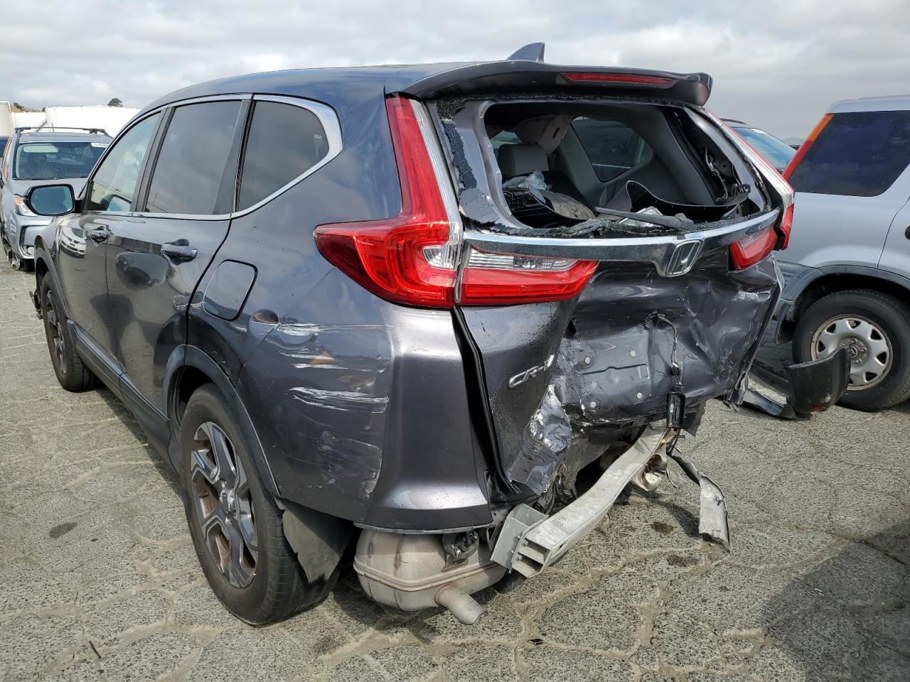 Изображение 2 2017 HONDA CR-V EXL 2017 с VIN 7FARW1H88HE013117