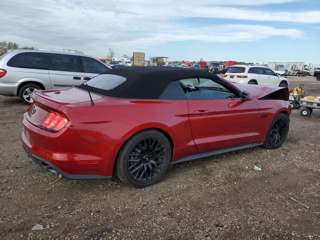 Image 3 of 2020 FORD MUSTANG GT 2020 with VIN 1FATP8FF6L5184280