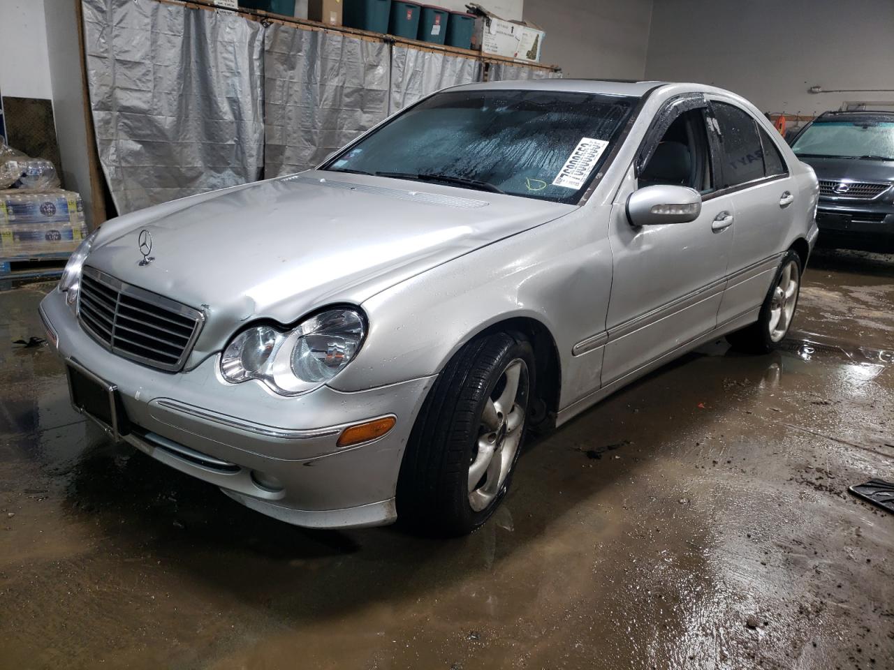 Image 1 of 2004 MERCEDES-BENZ C 230K SPORT SEDAN 2004 with VIN WDBRF40J64F522509