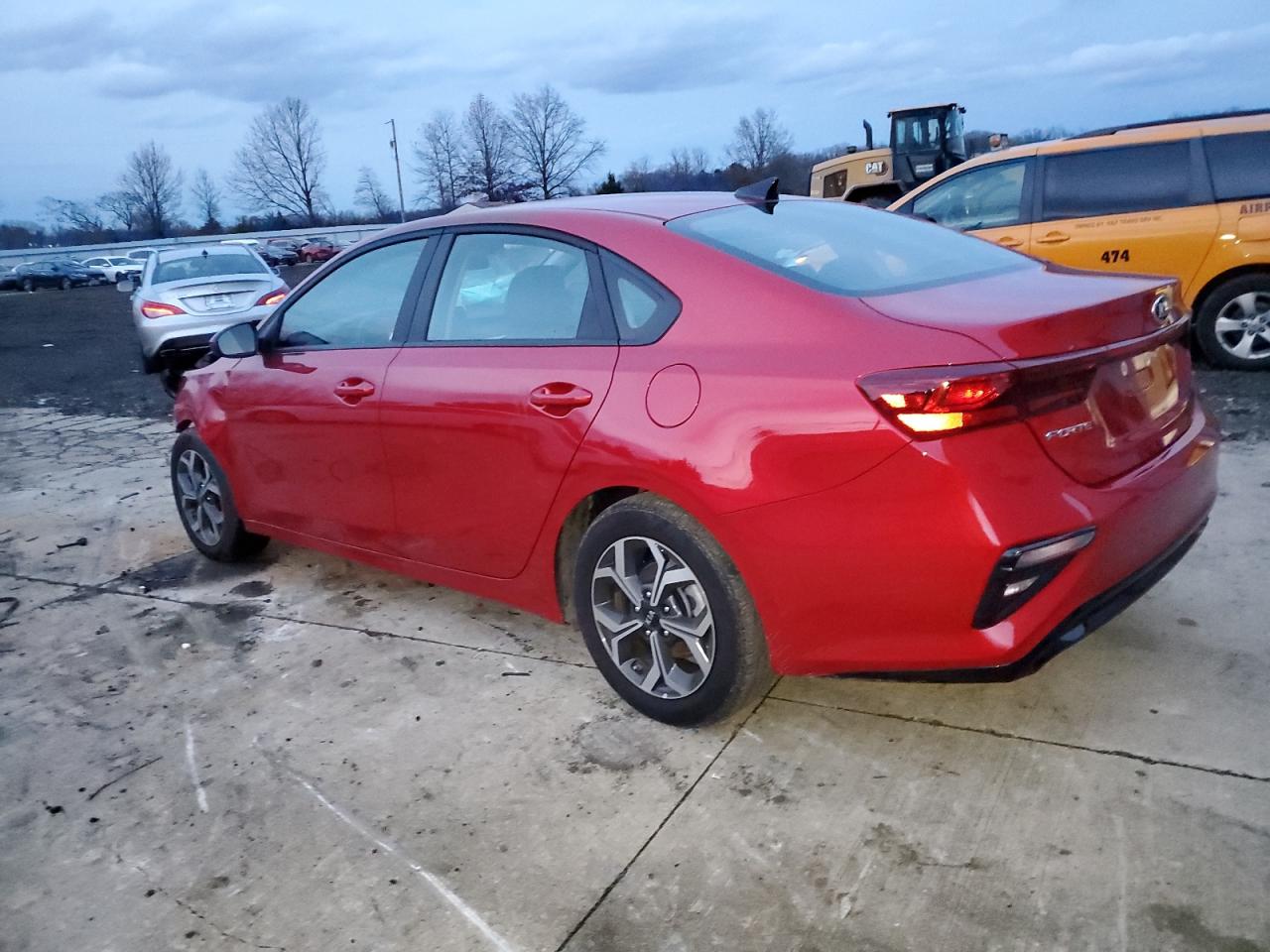 Изображение 2 2020 KIA FORTE FE 2020 с VIN 3KPF24AD6LE233616