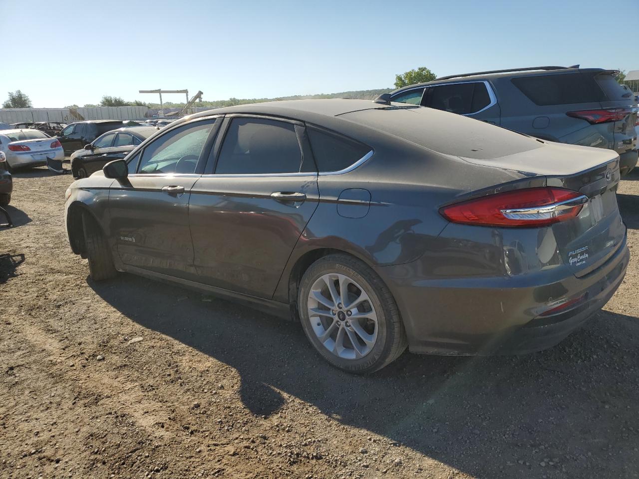 Obraz 2 z 2019 FORD FUSION SE 2019 z VIN 3FA6P0LU4KR198921