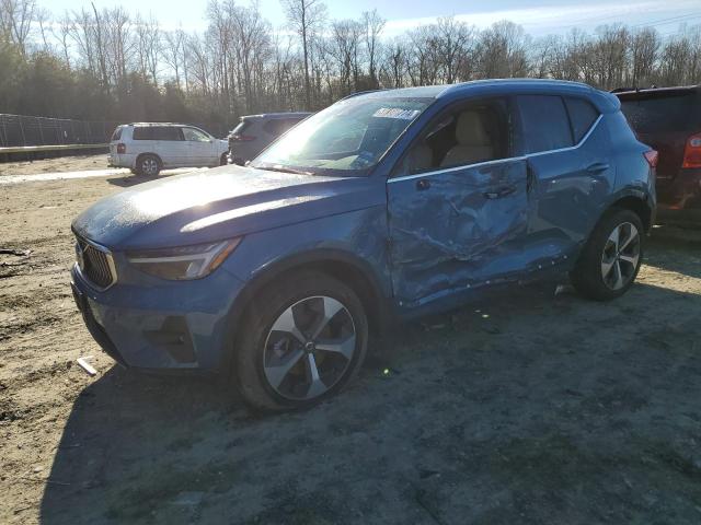 Obraz 2023 VOLVO XC40 PLUS 2023