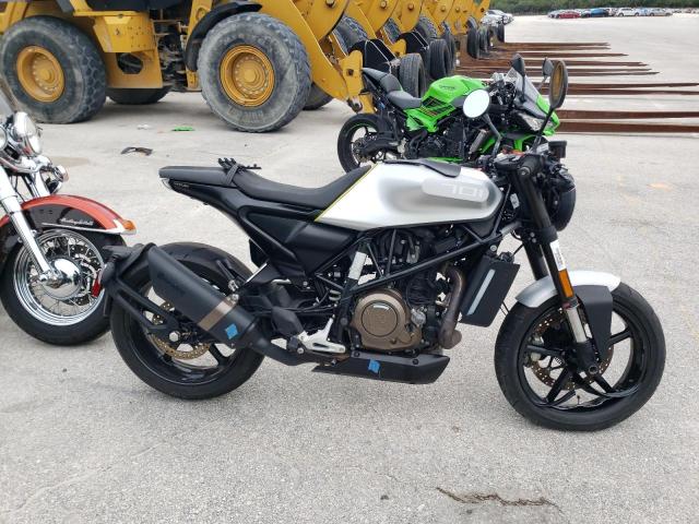 Obraz 2019 HUSQVARNA VITPILEN 701  2019