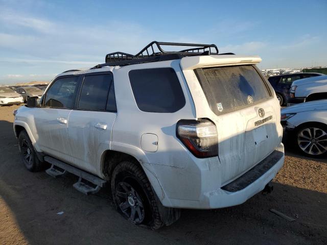 Obraz 2 z 2022 TOYOTA 4RUNNER TRAIL 2022 z VIN JTETU5JR0N5991511