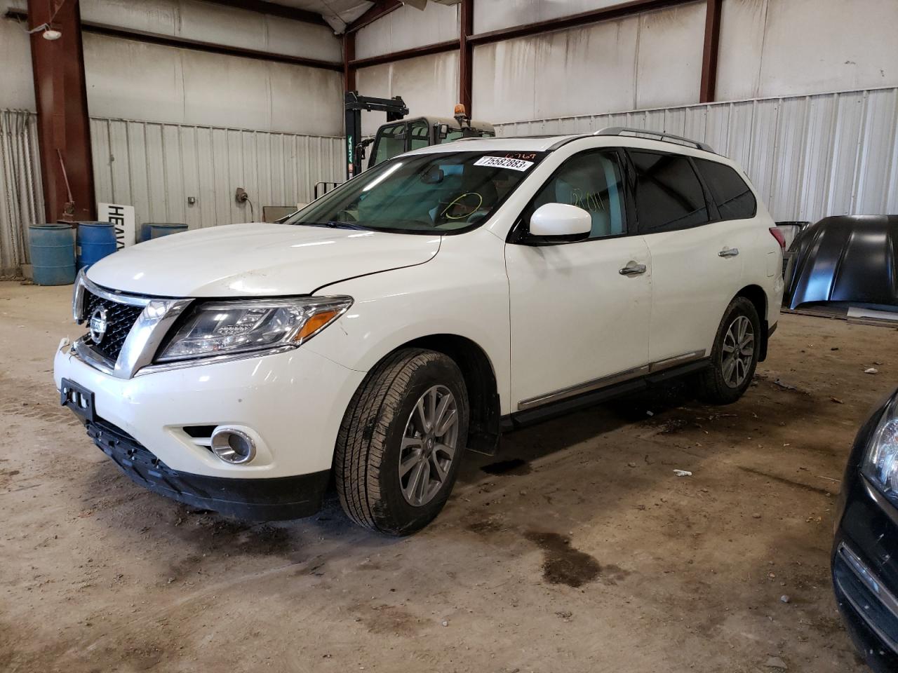 Изображение 1 2015 NISSAN PATHFINDER S 2015 с VIN 5N1AR2MM1FC636769