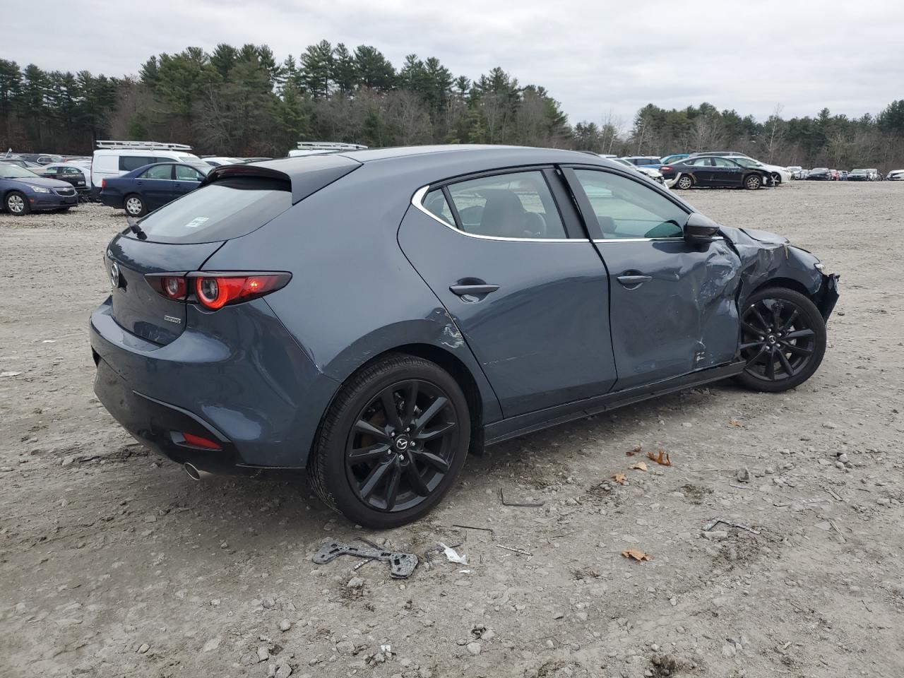 Изображение 3 2023 MAZDA 3 PREFERRED 2023 с VIN JM1BPBLM7P1618497