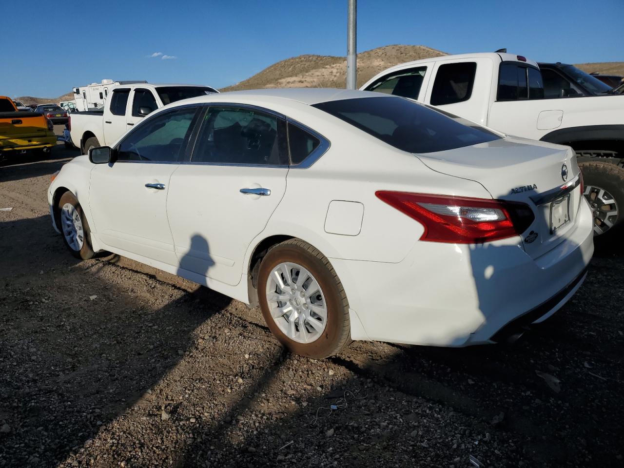 Image 2 of 2018 NISSAN ALTIMA 2.5 2018 with VIN 1N4AL3AP6JC256853