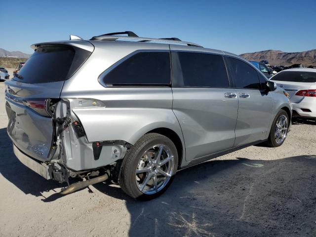 Image 3 of 2021 TOYOTA SIENNA LIMITED 2021 with VIN 5TDERKEC8MS009185