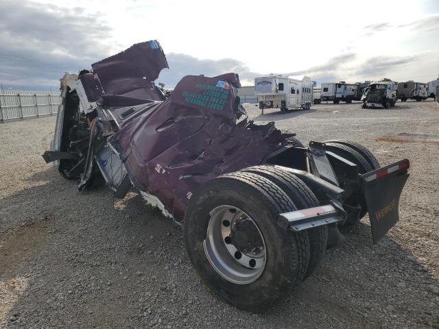 Image 3 of 2015 FREIGHTLINER CASCADIA 125  2015 with VIN 3AKJGLDV7FSGG7349