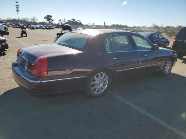 Obraz 3 z 2008 LINCOLN TOWN CAR SIGNATURE LIMITED 2008 z VIN 2LNHM82V48X640395