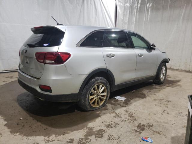Image 3 of 2019 KIA SORENTO LX 2019 with VIN 5XYPGDA59KG561452