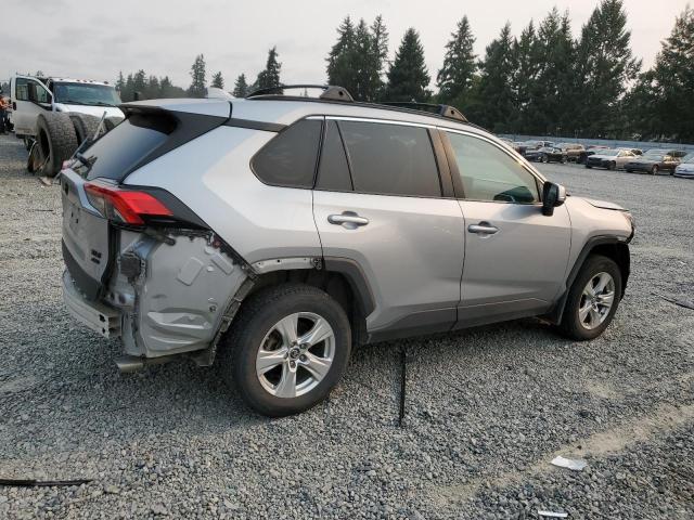 Image 3 of 2019 TOYOTA RAV4 XLE 2019 with VIN 2T3P1RFV1KW003314