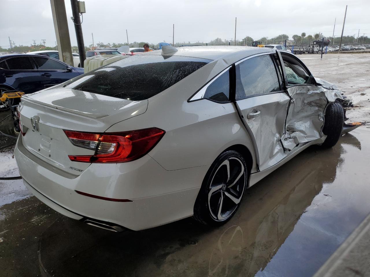 Obraz 3 z 2020 HONDA ACCORD SPORT 2020 z VIN 1HGCV1F34LA057792