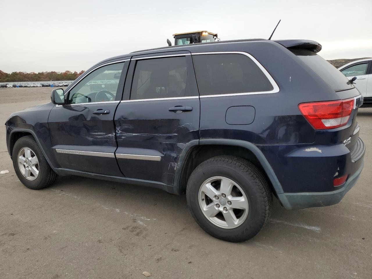 Image 2 of 2012 JEEP GRAND CHEROKEE LAREDO 2012 with VIN 1C4RJFAG5CC303958