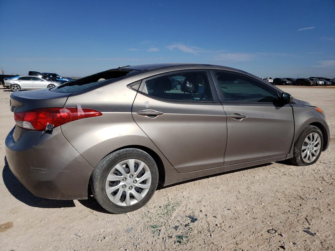 Obraz 3 z 2013 HYUNDAI ELANTRA GLS 2013 z VIN 5NPDH4AE4DH208189
