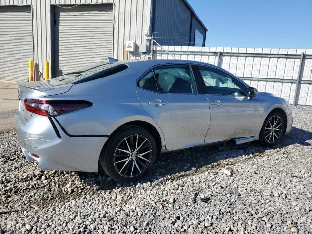 Obraz 3 z 2022 TOYOTA CAMRY SE 2022 z VIN 4T1G11AK5NU706121