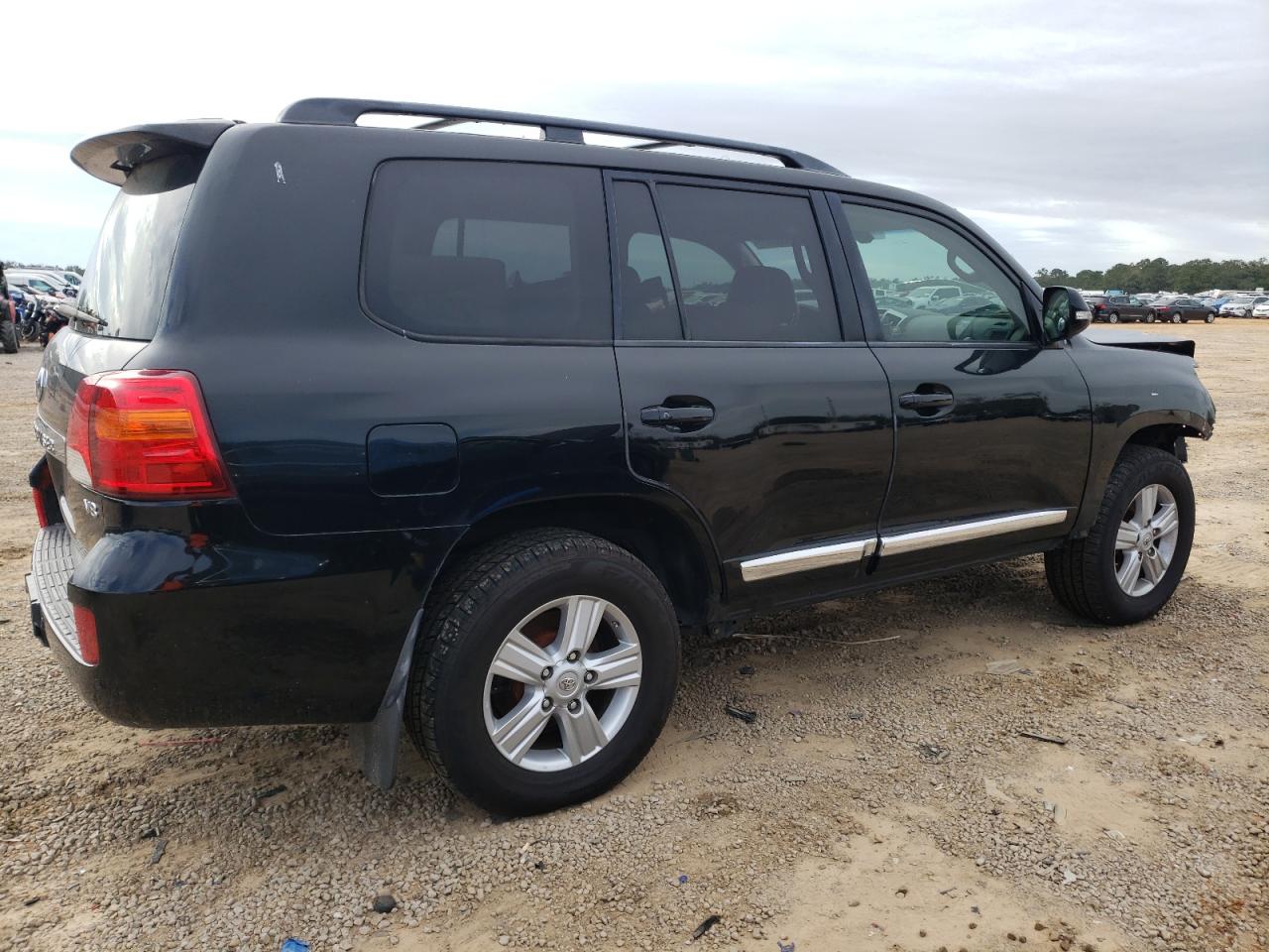 Obraz 3 z 2013 TOYOTA LAND CRUISER  2013 z VIN JTMHY7AJ1D4010840