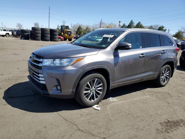 Image 1 of 2017 TOYOTA HIGHLANDER SE 2017 with VIN 5TDJZRFH2HS388725