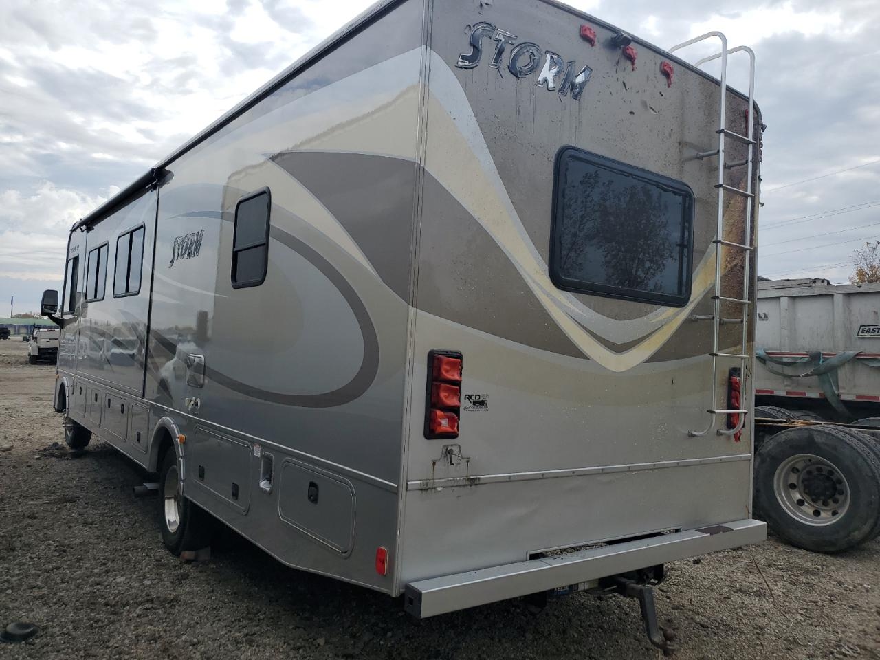 Image 3 of 2014 FORD F53  2014 with VIN 1F65F5DY0E0A03203
