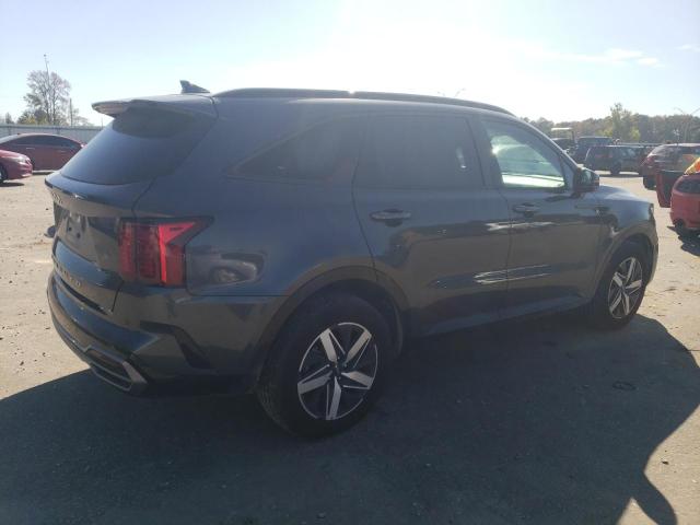 Image 3 of 2022 KIA SORENTO S 2022 with VIN 5XYRL4LC2NG152505