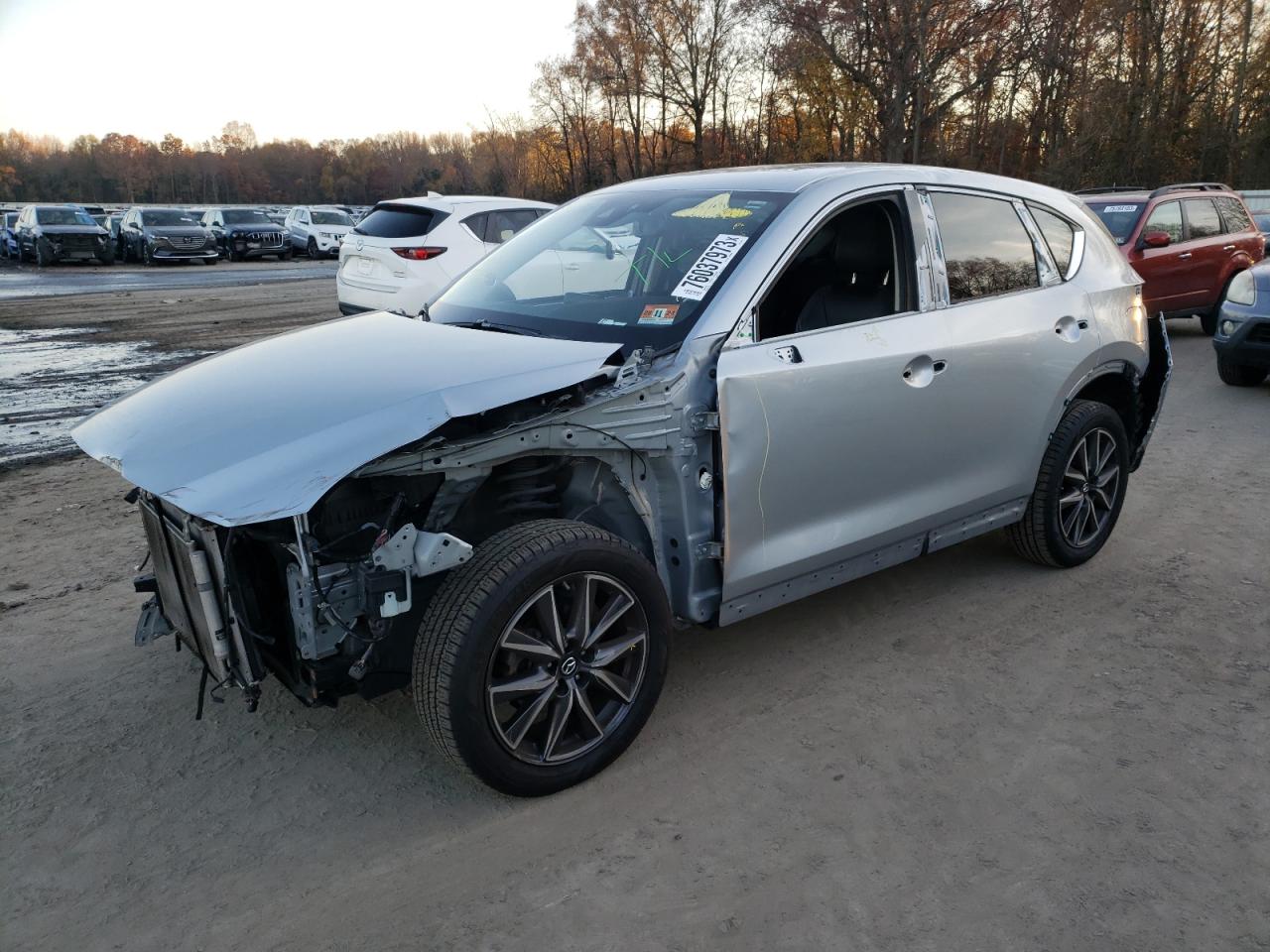 Image 1 of 2017 MAZDA CX-5 GRAND TOURING 2017 with VIN JM3KFBDL8H0144034