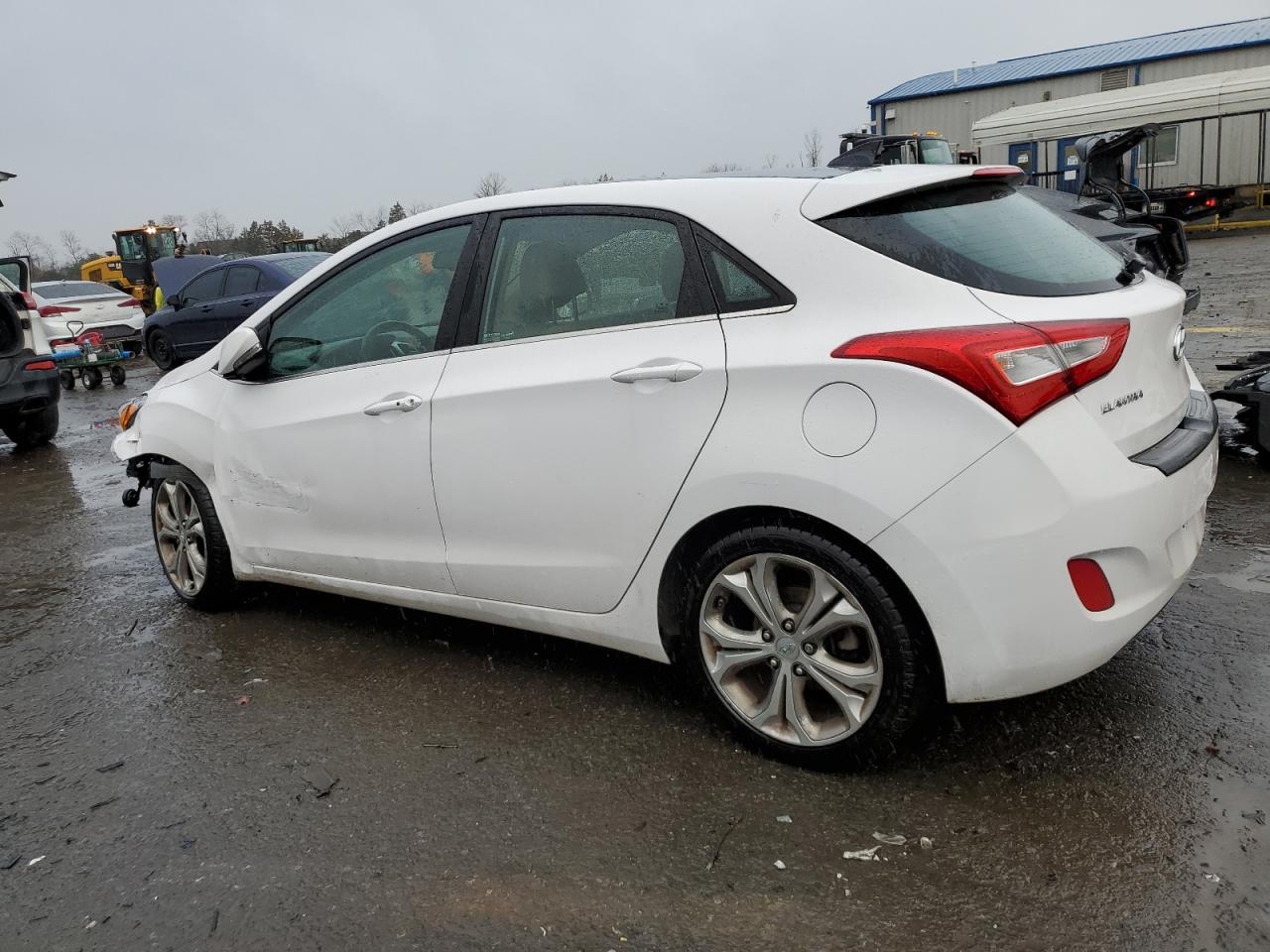 Изображение 2 2014 HYUNDAI ELANTRA GT  2014 с VIN KMHD35LHXEU217011