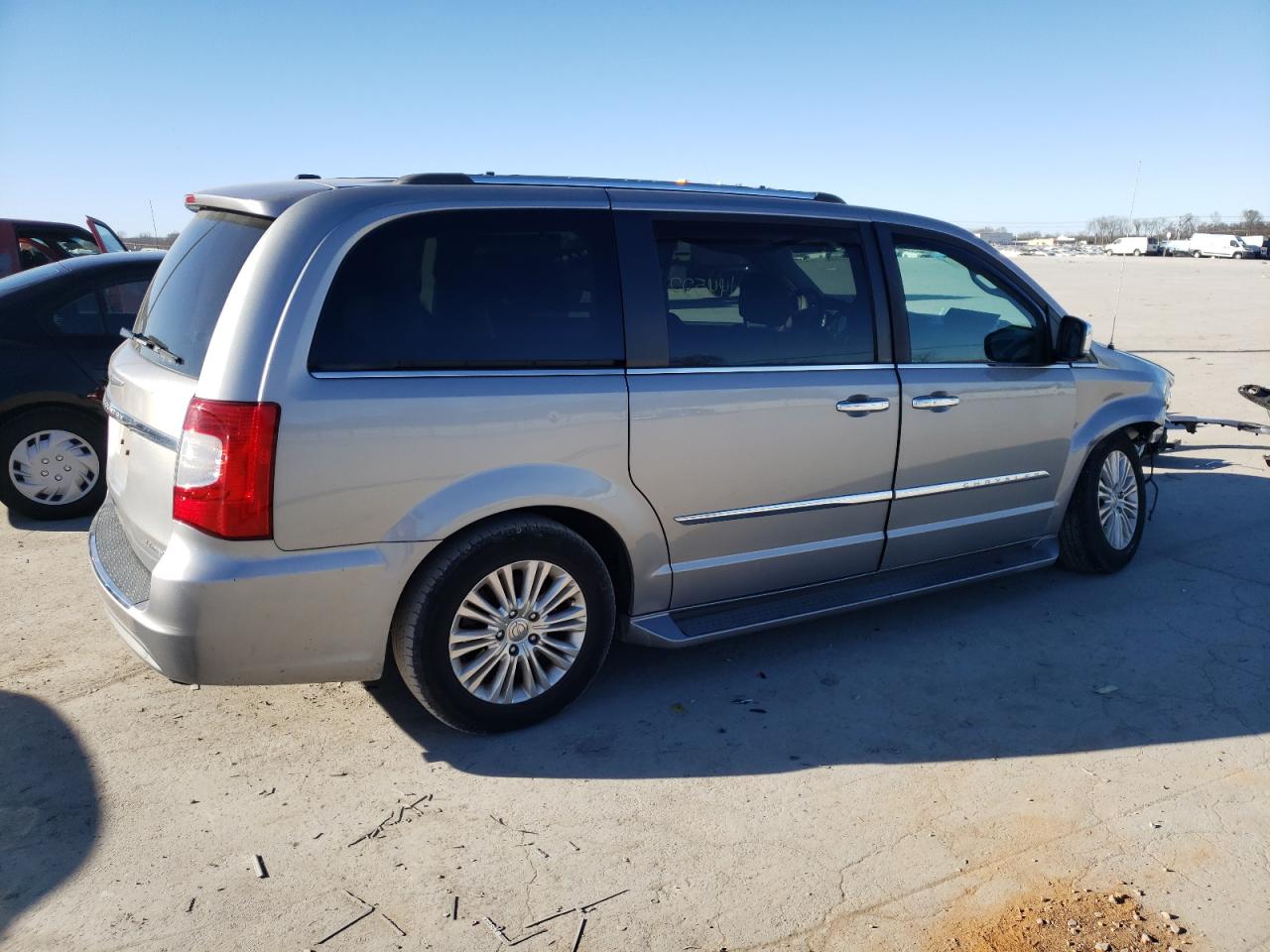 Изображение 3 2014 CHRYSLER TOWN & COUNTRY LIMITED 2014 с VIN 2C4RC1GG5ER119232
