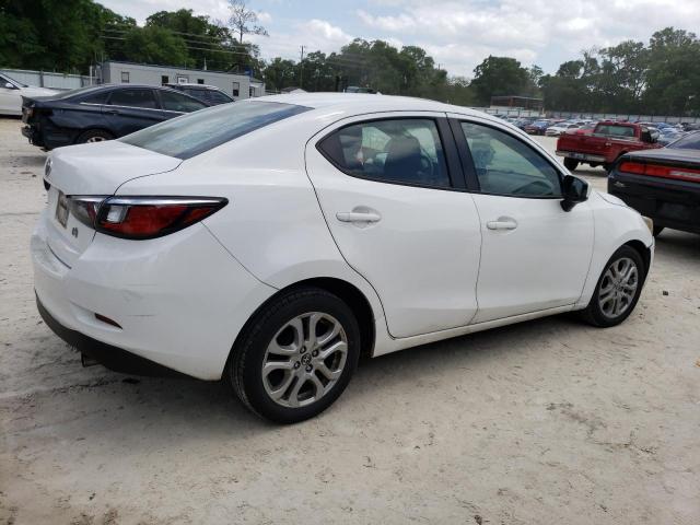 Obraz 3 z 2016 TOYOTA SCION IA  2016 z VIN 3MYDLBZV0GY135323