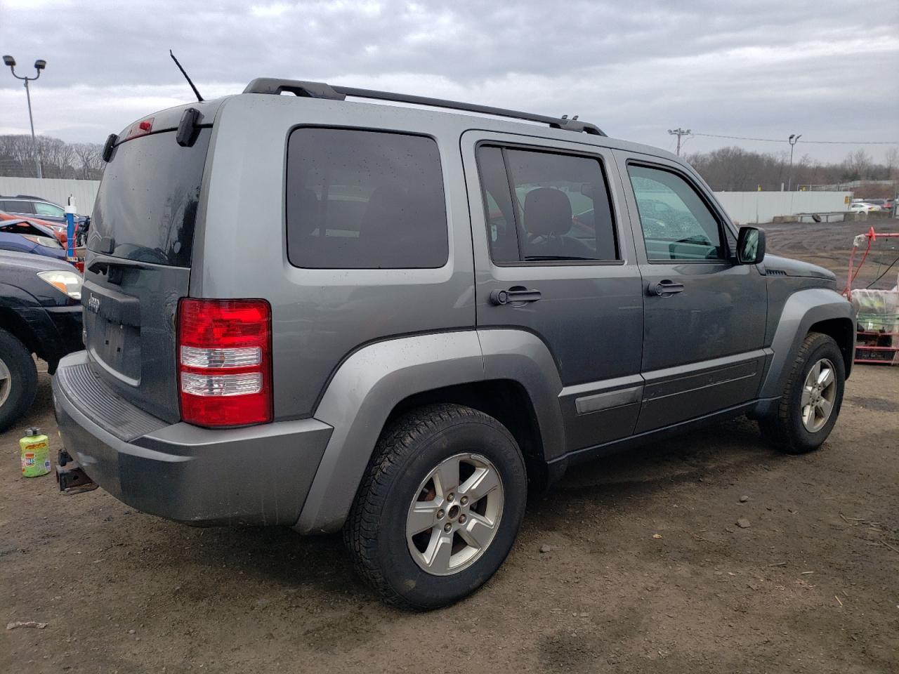 Image 3 of 2012 JEEP LIBERTY SPORT 2012 with VIN 1C4PJMAK7CW140731