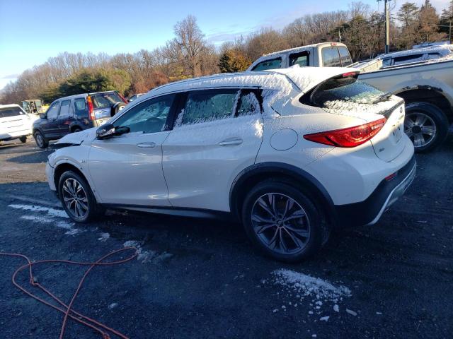 Изображение 2 2018 INFINITI QX30 BASE 2018 с VIN SJKCH5CR1JA043588