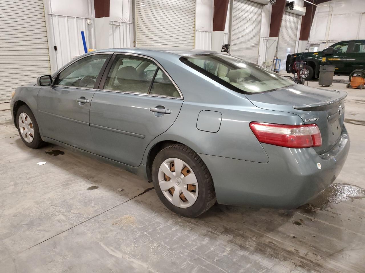 Изображение 2 2007 TOYOTA CAMRY CE 2007 с VIN 4T1BE46K27U578349