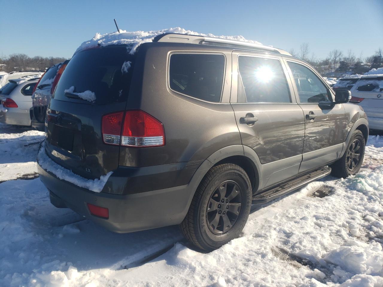 Obraz 3 z 2009 KIA BORREGO LX 2009 z VIN KNDJJ741195031626