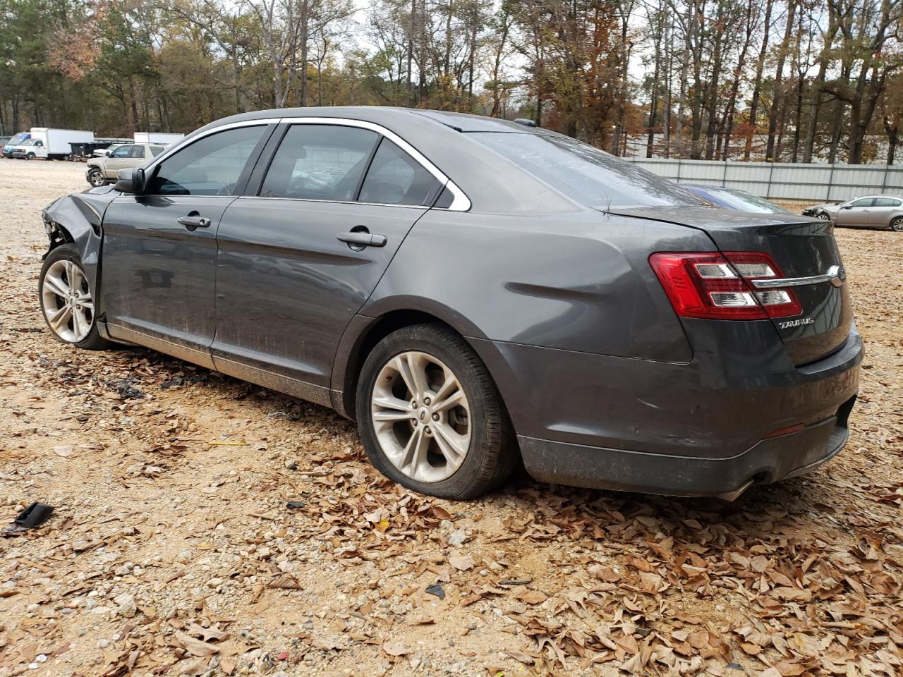 Изображение 2 2016 FORD TAURUS SEL 2016 с VIN 1FAHP2E87GG119003