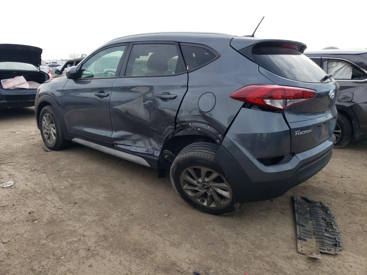 Изображение 2 2017 HYUNDAI TUCSON LIMITED 2017 с VIN KM8J33A45HU575337