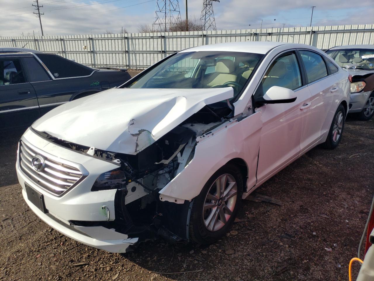 Изображение 1 2015 HYUNDAI SONATA SE 2015 с VIN 5NPE24AFXFH213222