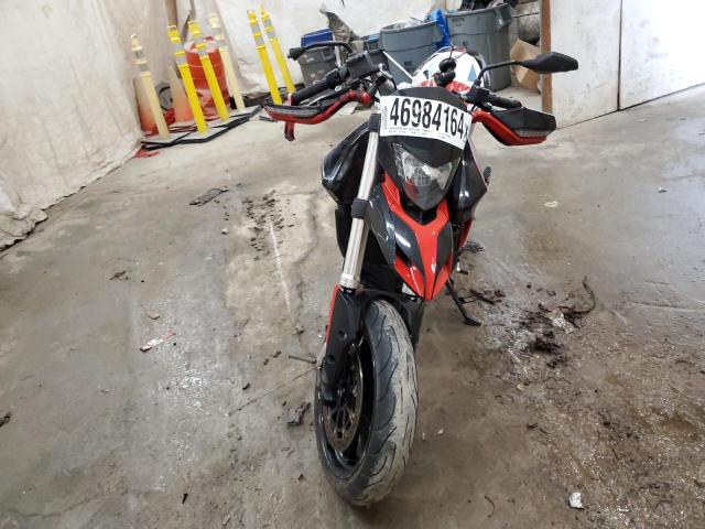 Obraz 2 z 2016 DUCATI HYPERMOTARD 939 2016 z VIN ZDM1YBJS7GB012481